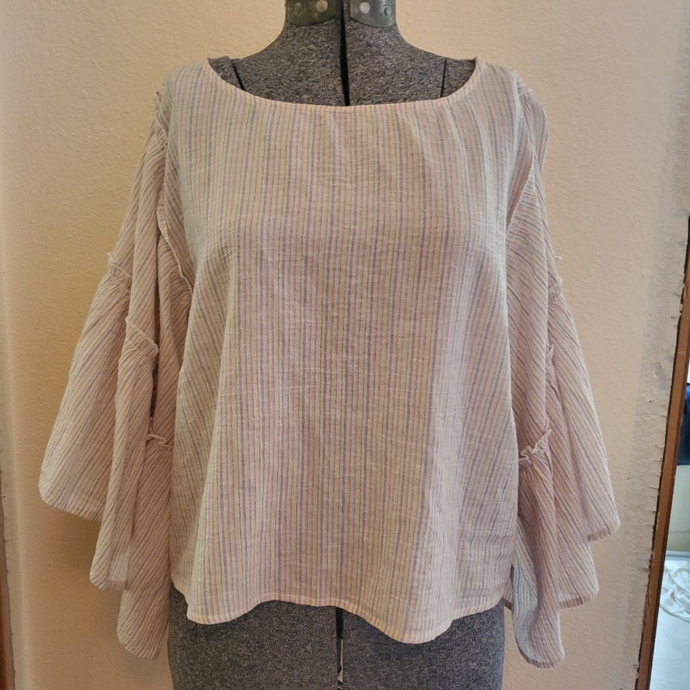 Light pink striped hippie shirt